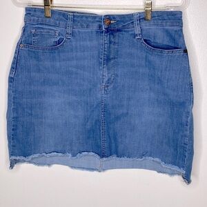 Arizona Jean Co. Womens Frayed Hem Denim Skirt Size 13 Blue Cotton Blend